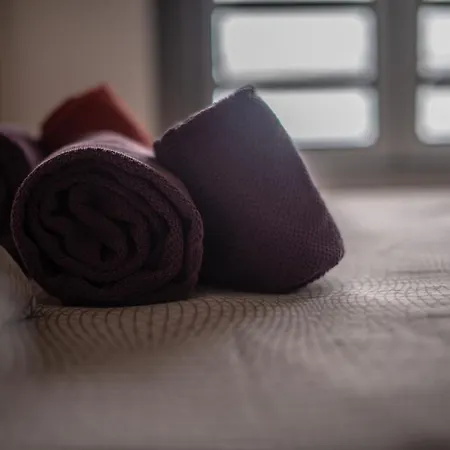 The Blue House - Bica Ropers Apartament *